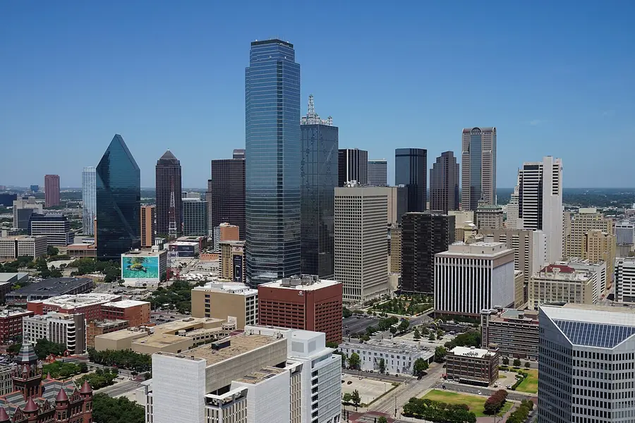 Dallas, TX skyline